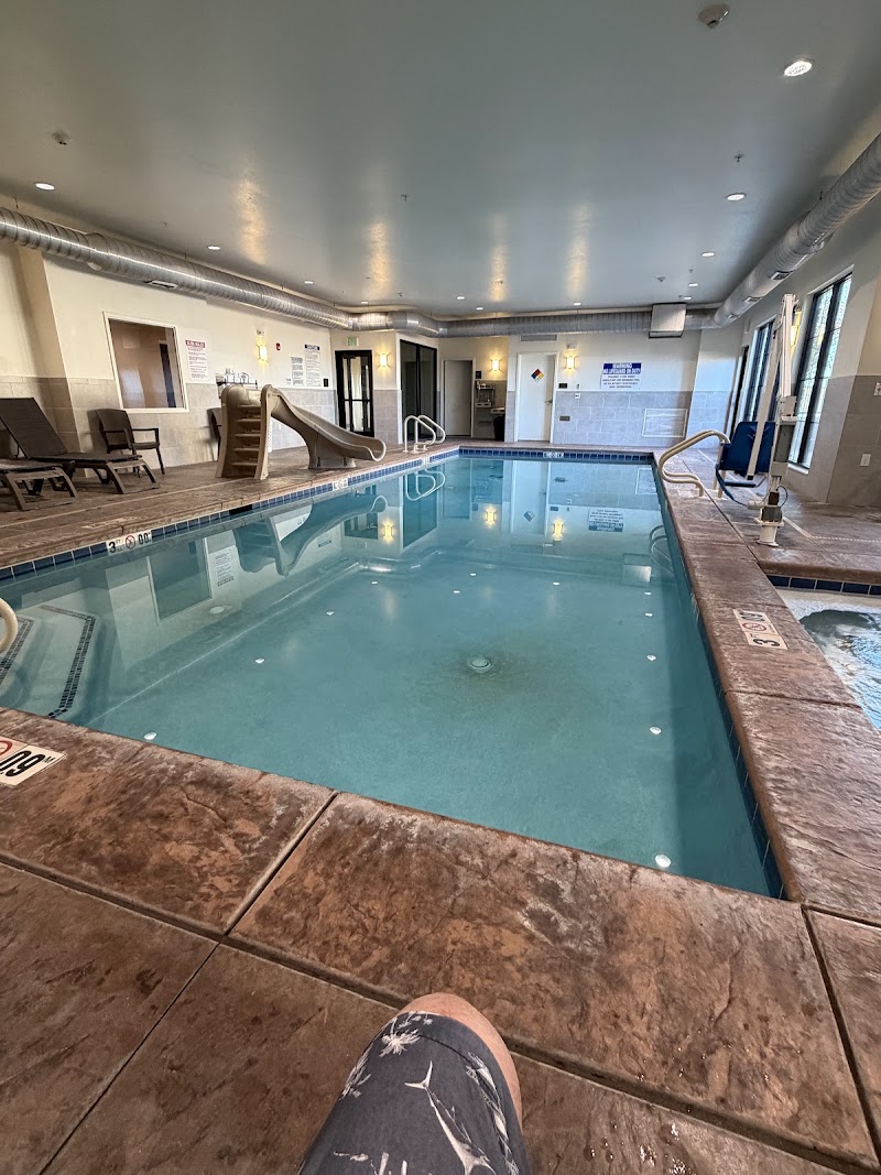 Comfort Inn & Suites Zion Park Area - Comfort Inn & Suites Zion Park Area 45 N 2600 W, Hurricane, UT 84737, USA