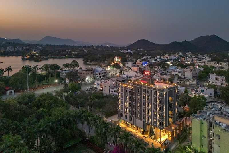 Perfectstayz Premium Udaipur By The Lake - Perfectstayz Premium Udaipur By The Lake, Goverdhan sagar lake, near and, Goverdhan Villas, Sector 14, Hiran Magri, Udaipur, Gordhan Vilas Rural, Rajasthan 313001, India