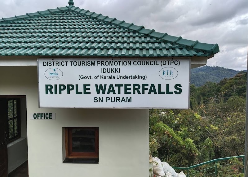 Ripple Waterfalls - Ripple Waterfalls Unnamed Road, X3P7+FPQ, Sree Narayanapuram, Keralam 685565, India