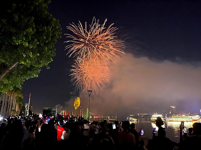 Du Thuyền Sông Hàn Đà Nẵng (2Da Tickets) - Du Thuyền Sông Hàn Đà Nẵng (2Da Tickets) 26 Bạch Đằng, Hải Châu, Đà Nẵng 550000, Vietnam