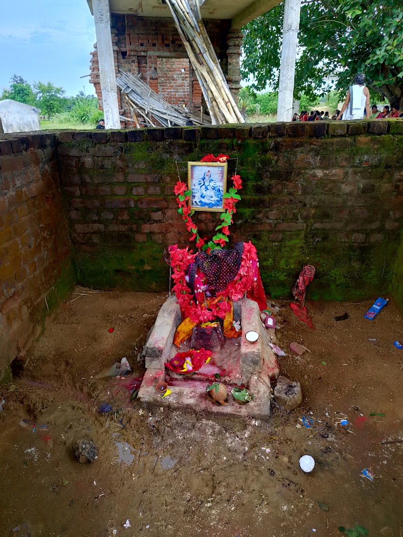 Shiva temple Ghunsar - Shiva temple Ghunsar, 99GC+GQ, Ghunsar, Odisha 767032, India
