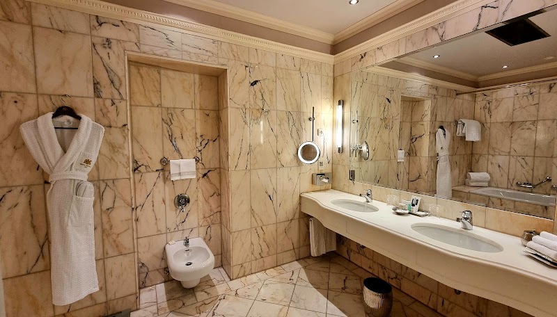 Hotel Imperial, a Luxury Collection Hotel, Vienna - Hotel Imperial, a Luxury Collection Hotel, Vienna, Kärntner Ring 16, 1010 Wien, Austria