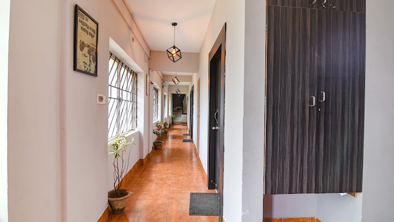 FabHotel Bollywood 2.0 - FabHotel Bollywood 2.0 360/428, Sub Plot 15, Sipasarubali, Baliapanda Road, Sea Beach, Subrata Sarkar Rd, near Empires Hotel, Baliapanda Housing Board Colony, Puri, Odisha 752001, India