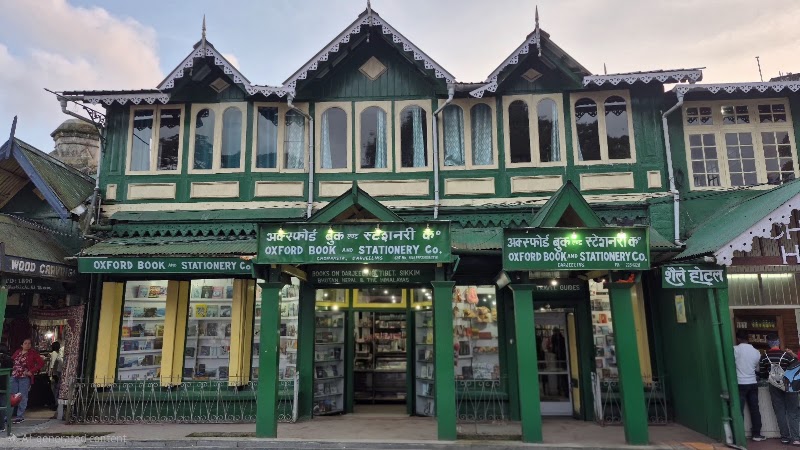 Chowrasta - Chowrasta 27Q7+MHC, Chauk Bazaar, Darjeeling, West Bengal 734101, India