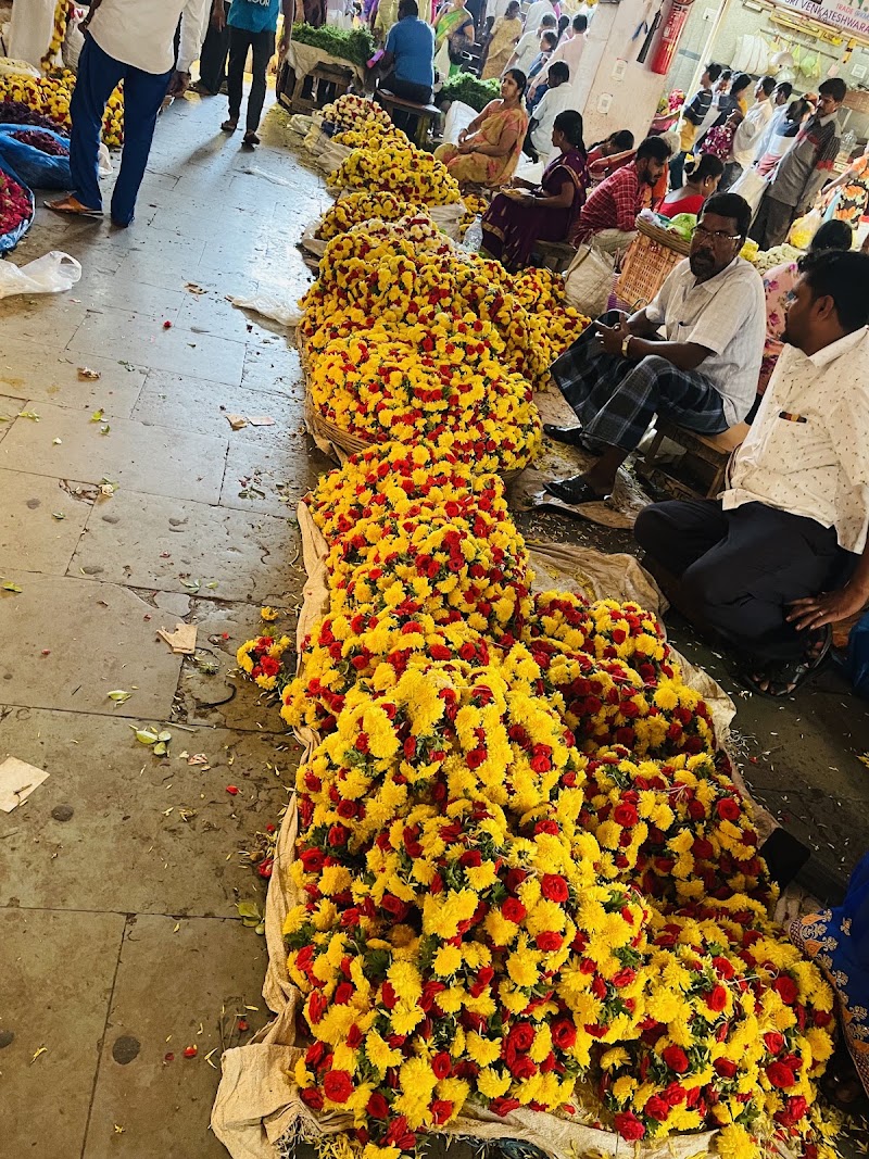 KR Market - KR Market KR Market, Huriopet, Chickpet, Bengaluru, Karnataka, India