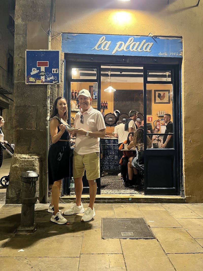 Barcelona Born & Bred Tours - Barcelona Born & Bred Tours, La Rambla, 97, Ciutat Vella, 08001 Barcelona, Spain