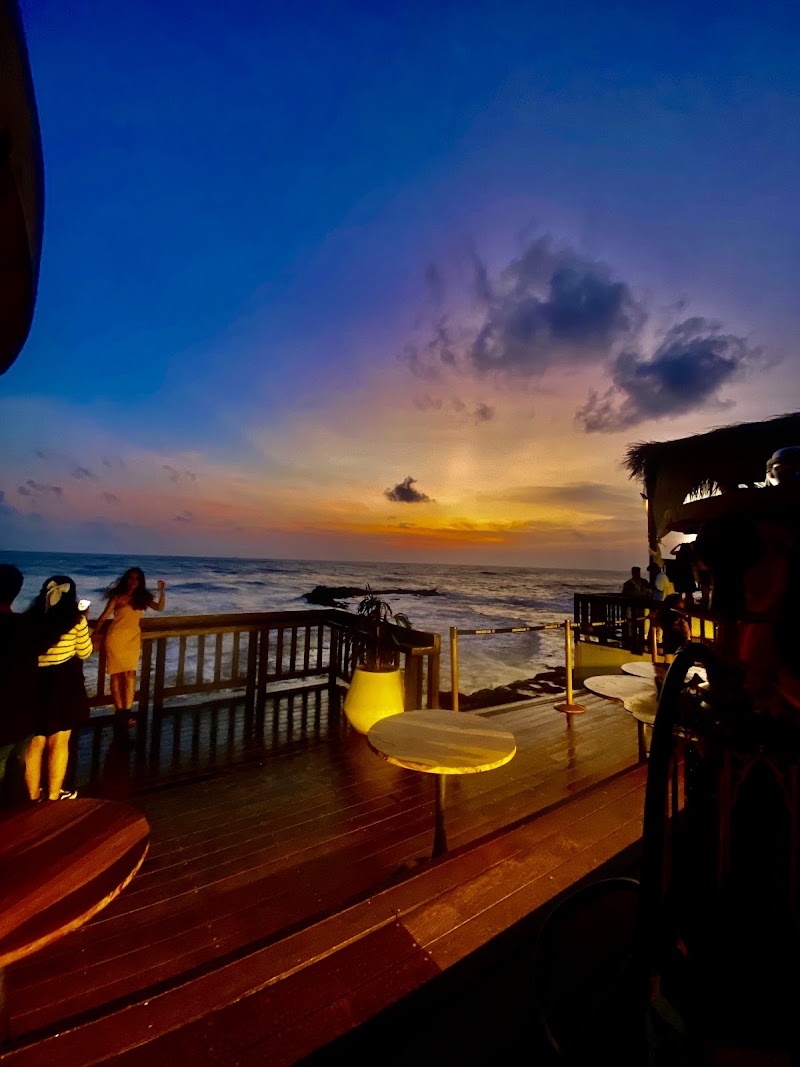 Mayan Beach Club - Mayan Beach Club Sunset Point, Dmello Vaddo, Anjuna, Goa 403509, India