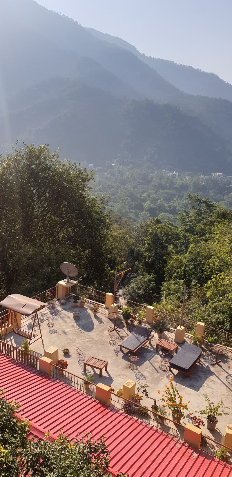 Hill Top Swiss Cottage - Hill Top Swiss Cottage, High Bank Bhirkhet, Tapovan, Rishikesh, Jonk, Uttarakhand 249192, India