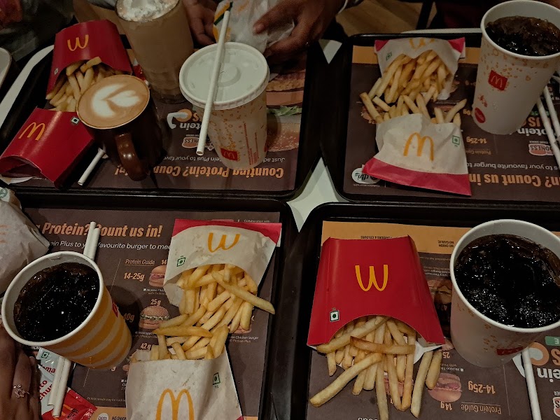 Mcdonald's - Mcdonald's, Surya Treasure Island Mall, Junwani Rd, near Apollo Hospital, Smriti Nagar, Bhilai, Surya Vihar, Chhattisgarh 490020, India