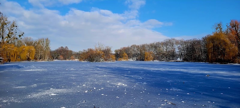 Übernachtungsstätte Ostpark - Übernachtungsstätte Ostpark, Ostparkstraße 16, 60385 Frankfurt am Main-Bornheim/Ostend, Germany