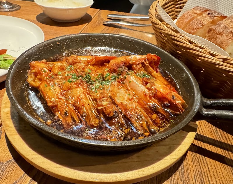 La Mesa 中山 - ZhongShan - La Mesa 中山 - ZhongShan No. 7之2號, Lane 11, Section 2, Zhongshan N Rd, Kangle Village, Zhongshan District, Taipei City, Taiwan 104