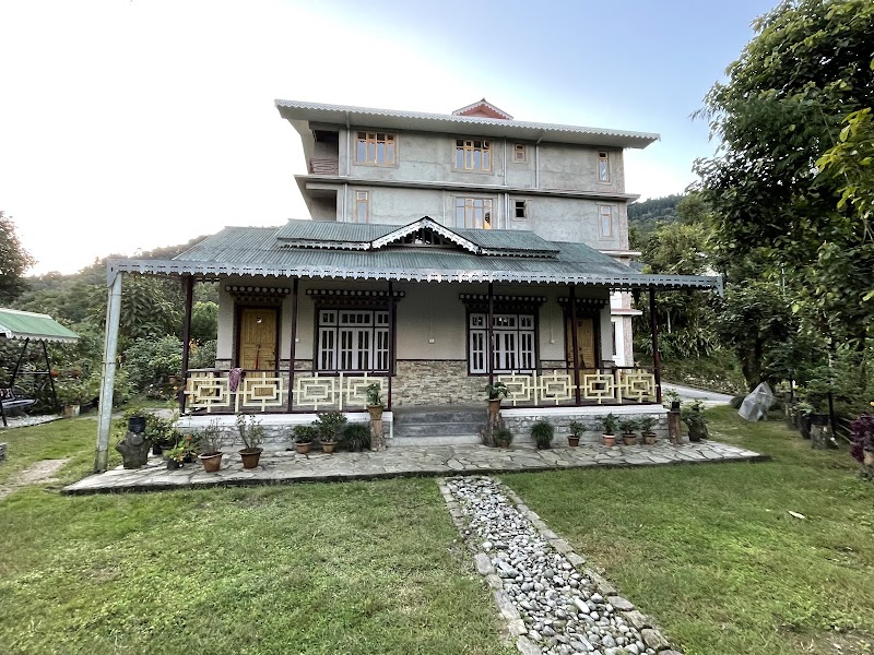 Tripoo Rhisum the Haapo retreat - Tripoo Rhisum the Haapo retreat Chumbung, Pelling, Sikkim 737113, India