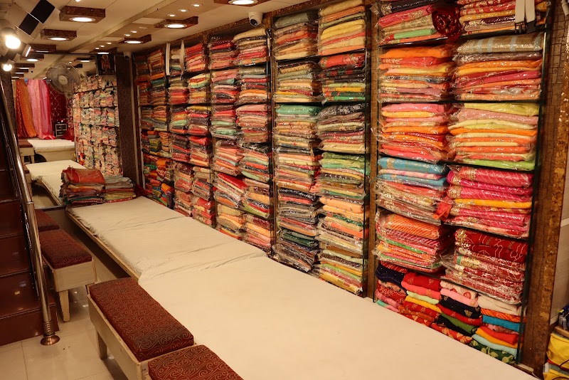 Roop sons - Roop sons Shop no, 214, Johari Bazar Rd, Johri Bazar, Pink City, Jaipur, Jaipur Nagar Nigam Area, Rajasthan 302003, India