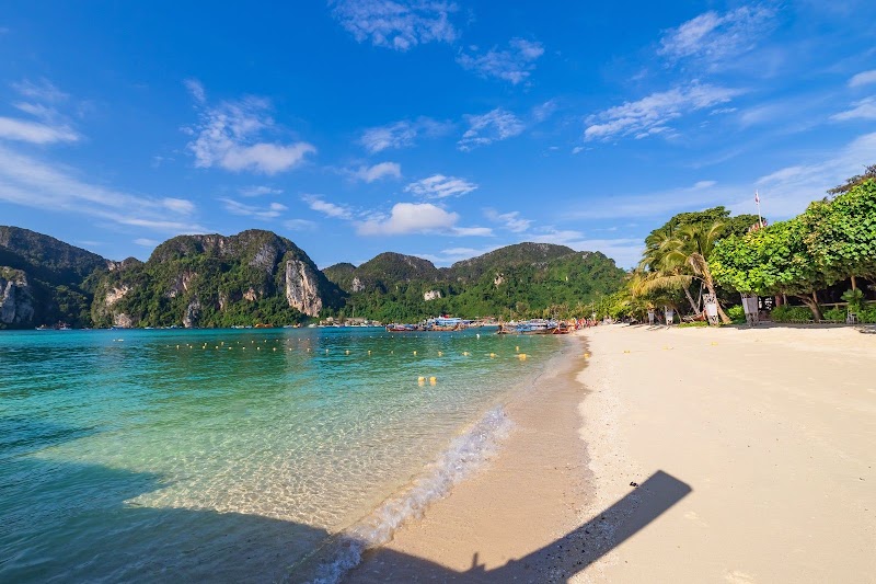 Loh Dalum Beach - Loh Dalum Beach Andaman Sea, อำเภอเมืองกระบี่ กระบี่ 81000, Thailand