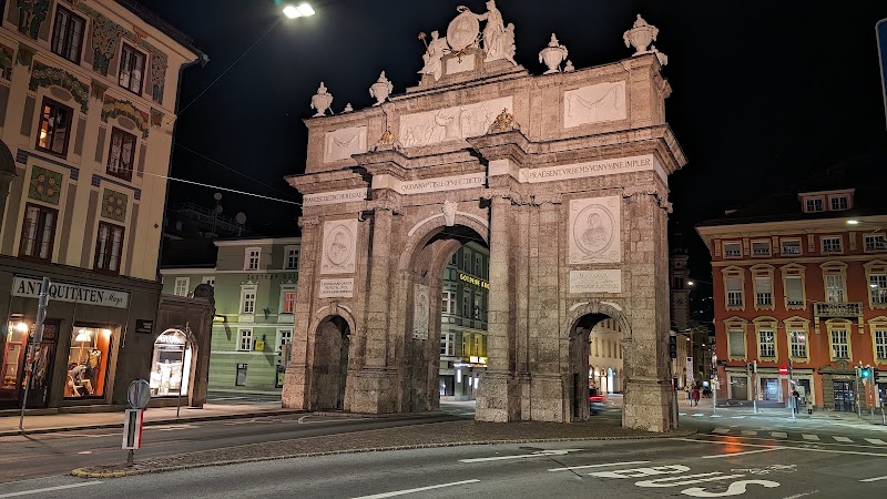 Triumphal Arch - Triumphal Arch Maria-Theresien-Straße, 6020 Innsbruck, Austria