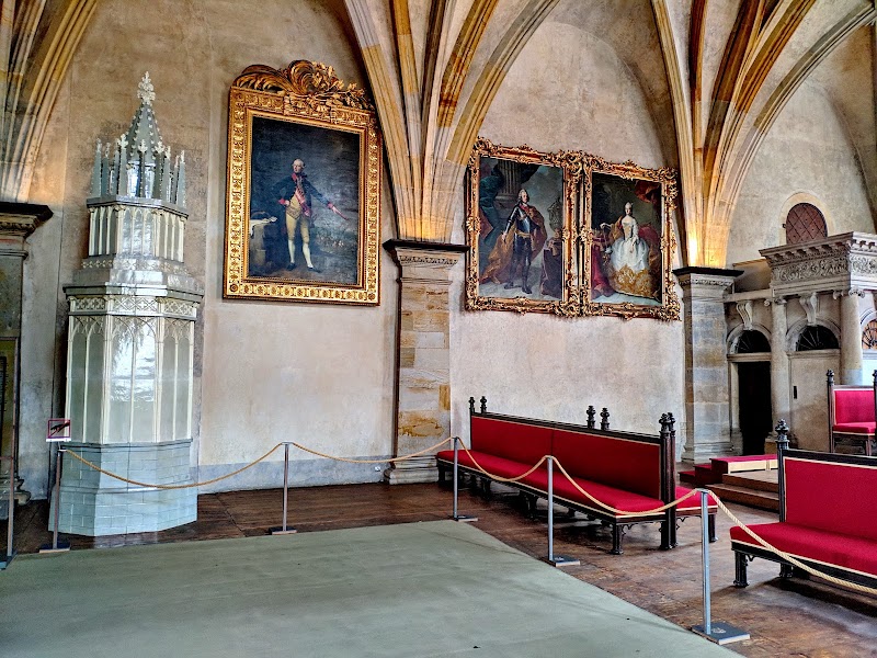 Old Royal Palace - Old Royal Palace, 2, Třetí nádvoří Pražského hradu 48, 119 00 Praha 1-Hradčany, Czechia