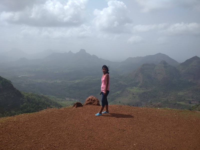 Maldunga Point - Maldunga Point X7X9+G9G, Matheran, Maharashtra 410102, India