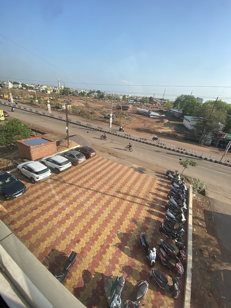Space Station Co-Working - ( Co-Working Office Space ) - Space Station Co-Working - ( Co-Working Office Space ), 2nd Floor, Kohinoor Tower, Junwani Rd, near Avanti Bai Chowk, Kohka, Bhilai, Chhattisgarh 490023, India