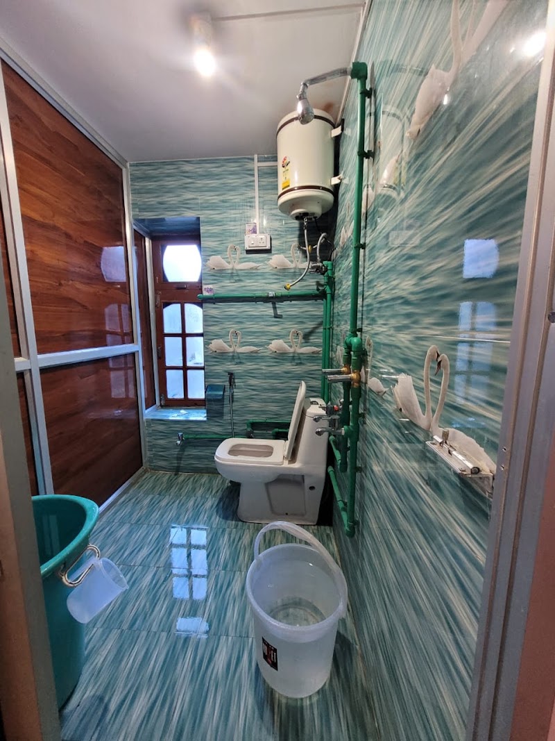 Sen Home Stay Shooling - Sen Home Stay Shooling, Manali - Leh Hwy, shooling, Himachal Pradesh 175140, India