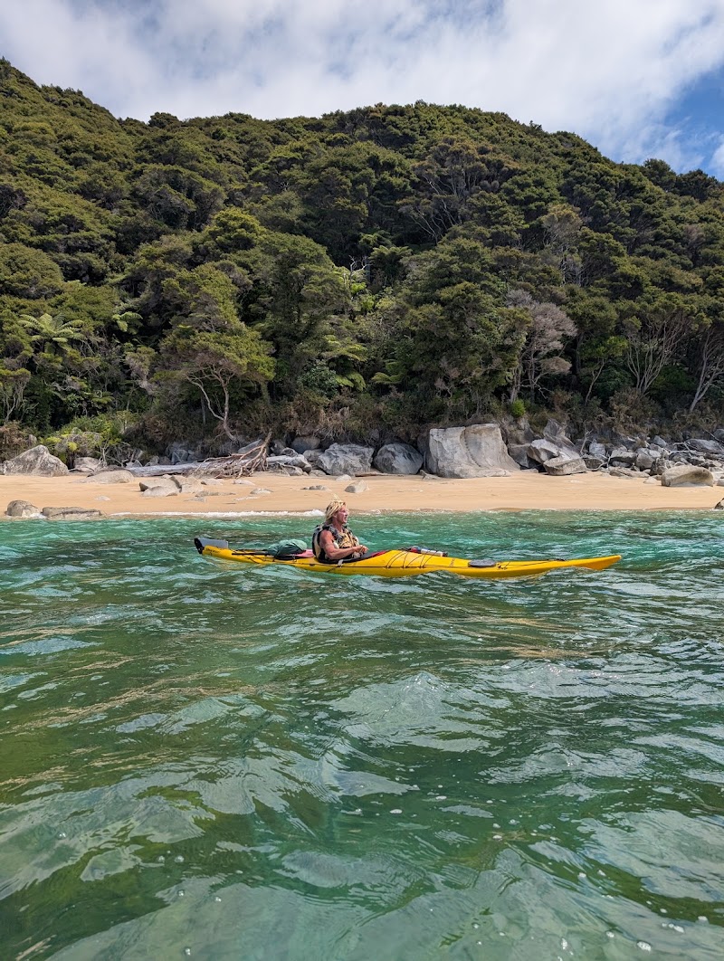 Abel Tasman Kayaks - Abel Tasman Kayaks, 273 Sandy Bay-Marahau Road, RD 2, Mārahau 7197, New Zealand