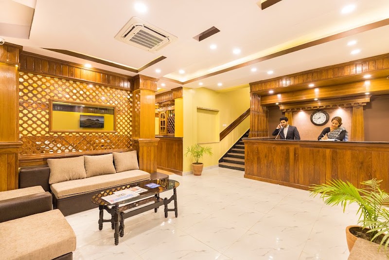 Hotel Lake Shore - Hotel Lake Shore Pragati Marga, Pokhara 33700, Nepal