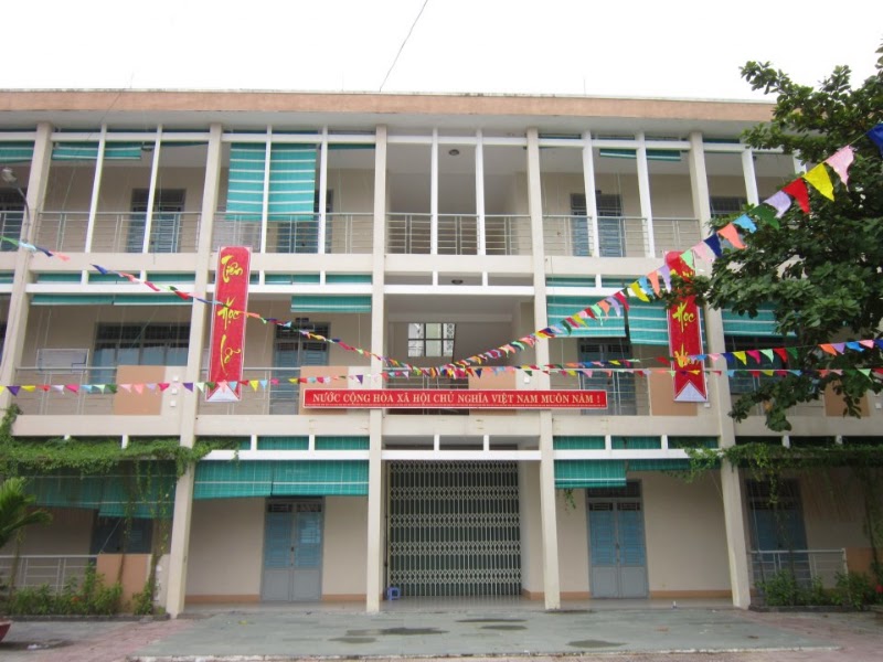 Nguyen Hue Secondary School - Nguyen Hue Secondary School 134 Quang Trung, Hải Châu, Đà Nẵng 550000, Vietnam