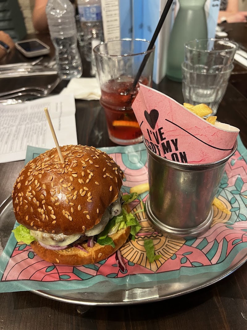 Bill's Cambridge Restaurant - Bill's Cambridge Restaurant 34-35 Green St, Cambridge CB2 3JX, UK