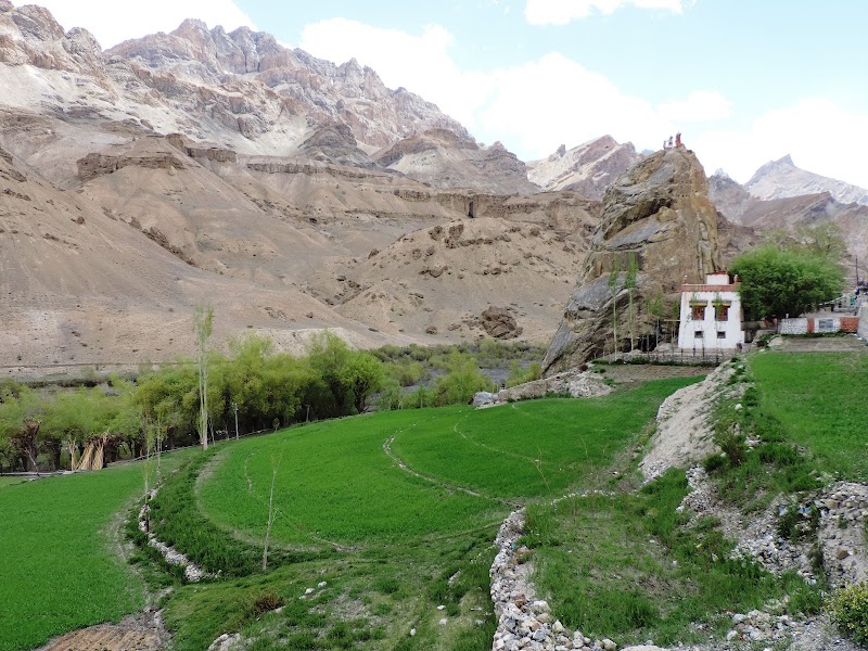 Mulbekh Monastery - Mulbekh Monastery, 99H8+CM6, Mulbekh, 194109