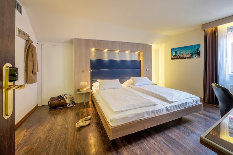 Hotel Alexander Zürich - Hotel Alexander Zürich Niederdorfstrasse 40, 8001 Zürich, Switzerland