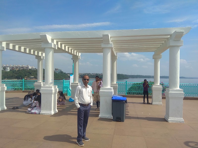 Dona Paula View Point - Dona Paula View Point Dona Paula Jetty, Road, Dona Paula, Panaji, Goa 403004, India