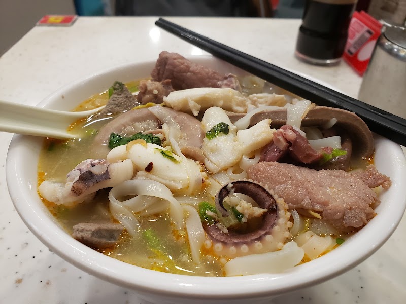 Wong Ming Kee - Wong Ming Kee, Hong Kong, Kowloon City, Sa Po Rd, 40-42號號地舖