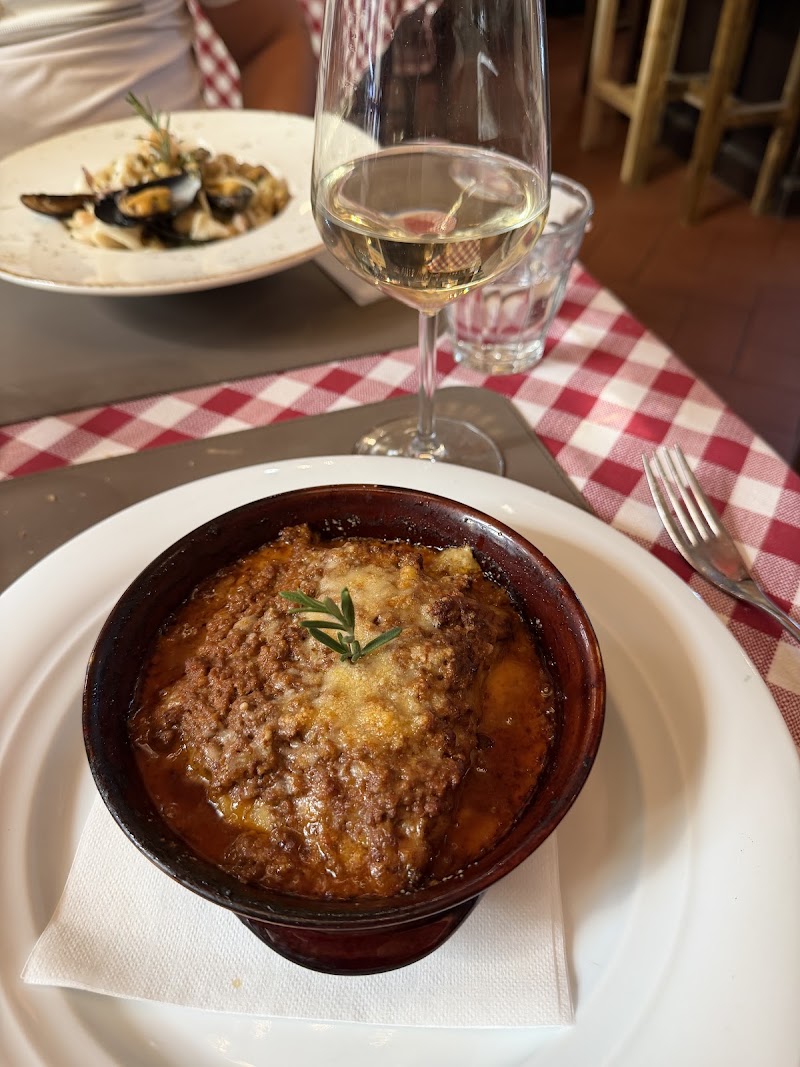 Trattoria dei tre amici - Bisteccheria Firenze - Trattoria dei tre amici - Bisteccheria Firenze Via del Proconsolo, 73r, 50122 Firenze FI, Italy