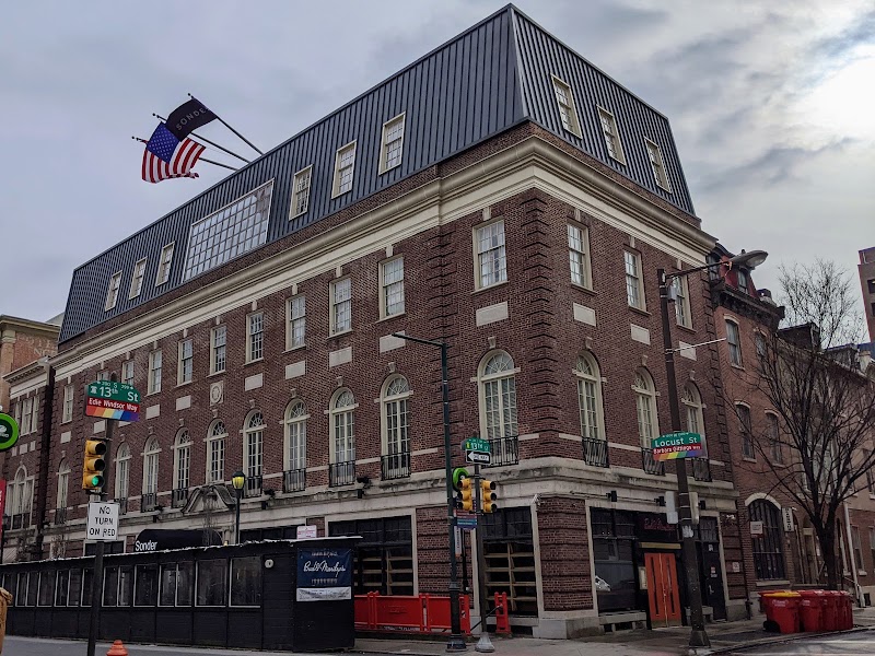 The Arco Hotel Midtown Village - The Arco Hotel Midtown Village, 1234 Locust St, Philadelphia, PA 19107, USA
