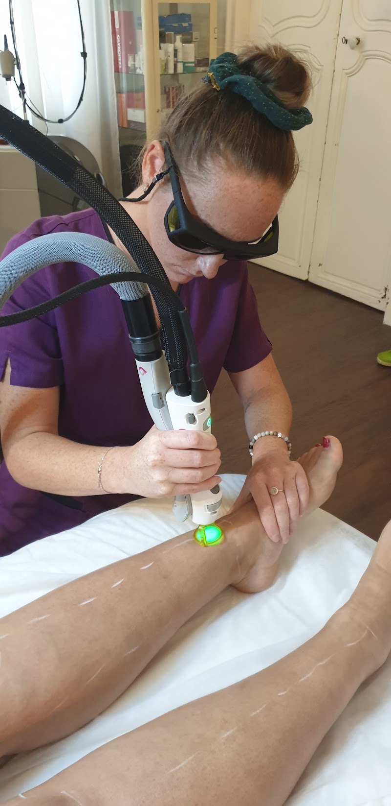 Centre Esthétique Ecusson (médecine esthétique et épilation laser) - Centre Esthétique Ecusson (médecine esthétique et épilation laser) 8 Rue de la Valfere, 34000 Montpellier, France