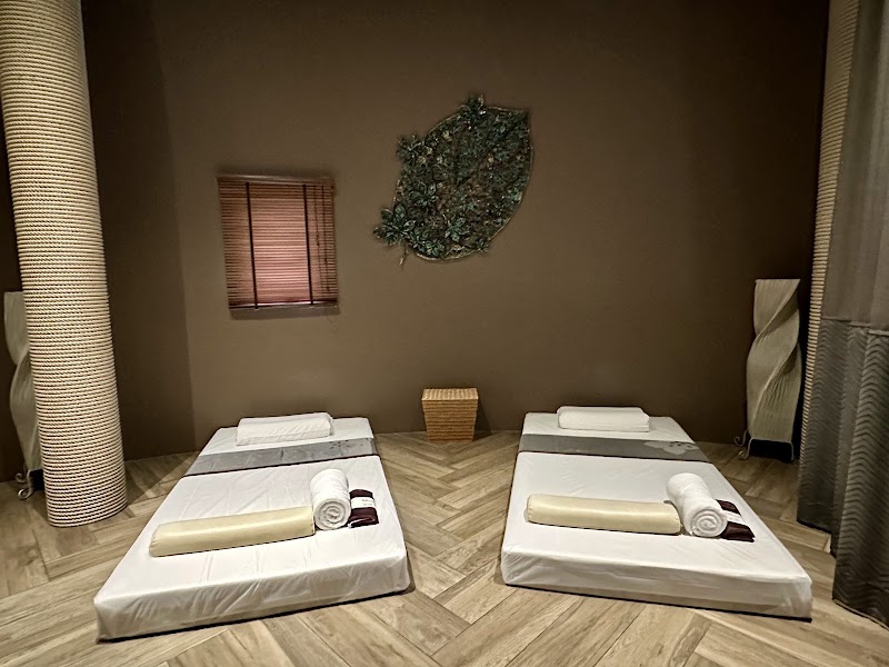 Let's Relax Spa - Phuket (The Sis Kata) - Let's Relax Spa - Phuket (The Sis Kata), 255 Thanon Kata, Karon District, Amphoe Mueang Phuket, Chang Wat Phuket 83100, Thailand