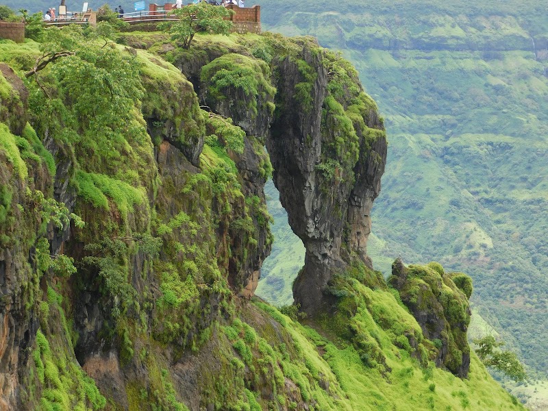 Needle hole point - Needle hole point WJRJ+7Q6, Mahabaleshwar, Dare, Maharashtra 412806, India