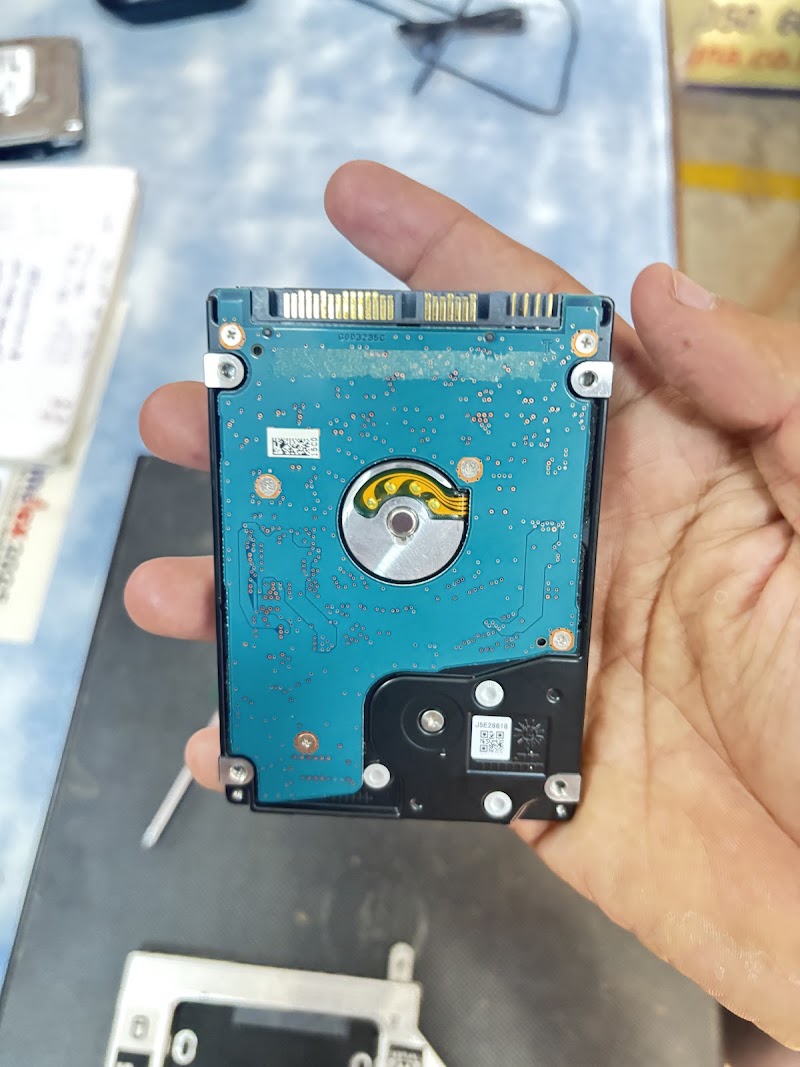 Vigna Data Recovery Labs - Vigna Data Recovery Labs, 2nd Floor, C-BLOCK, CHENOY TRADE CENTER, 225/B, Park Ln, Kalasiguda, Secunderabad, Hyderabad, Telangana 500003, India