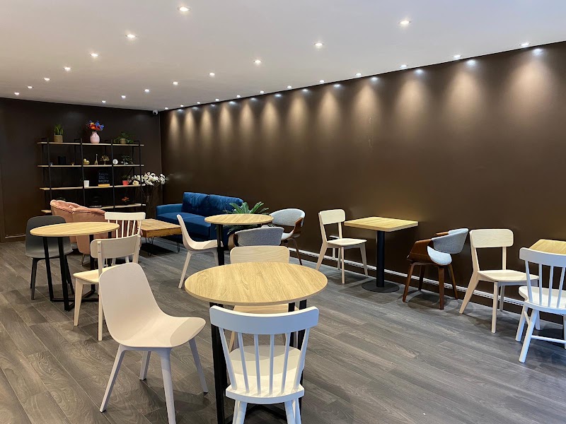 Cafe Lavista - Cafe Lavista 15 Brick Ln, London E1 6PU, UK
