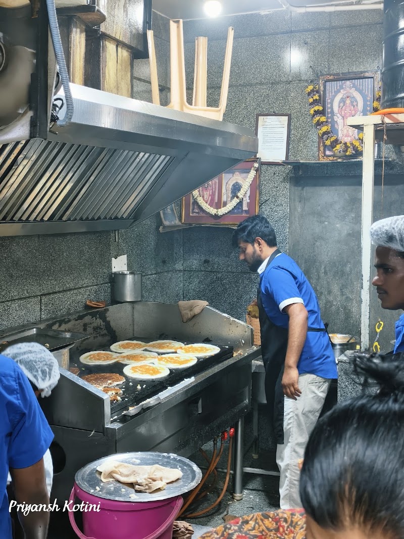 Umesh Dosa Point, Seshadripuram - Umesh Dosa Point, Seshadripuram 21, 4th Main Rd, 4th Block, Kumara Park West, Seshadripuram, Bengaluru, Karnataka 560020, India