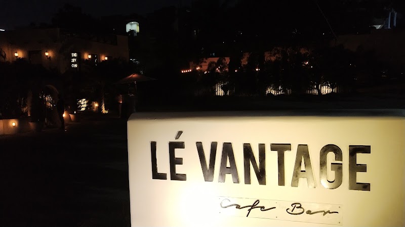 Lé Vantage Café Bar - Lé Vantage Café Bar 195/A, Rd Number 13, Jubilee Hills, Hyderabad, Telangana 500033, India