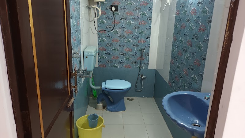Jag Niwas Guest House and pure veg restaurant - Jag Niwas Guest House and pure veg restaurant 21, Gangaur Ghat Marg, near lake, Old City, Pichola, Udaipur, Rajasthan 313004, India
