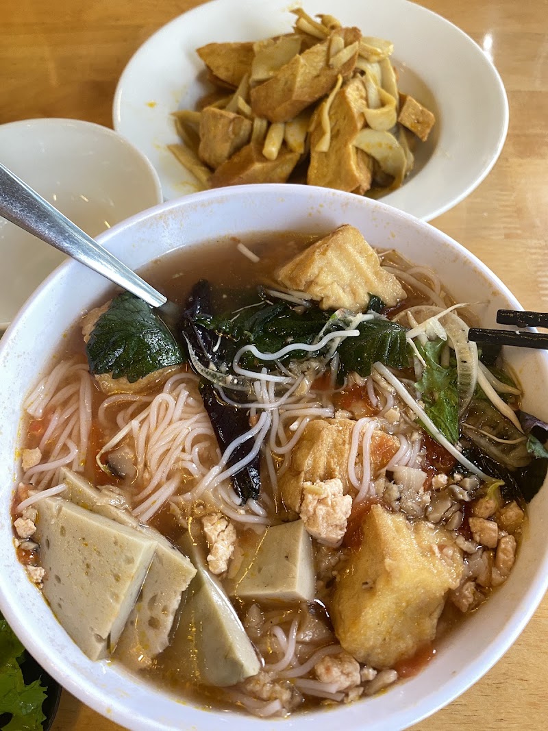 Quán Chay Bồ Đề - Quán Chay Bồ Đề 65 P. Quán Sứ, Cửa Nam, Hà Nội, Vietnam