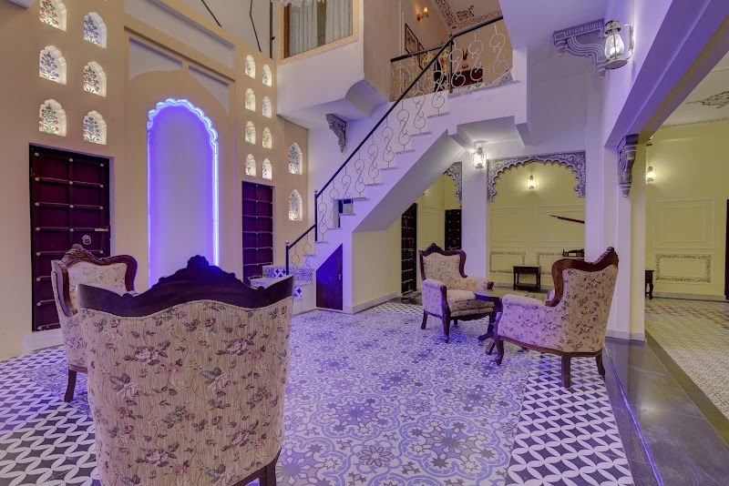 Janak Vilas- A Heritage Boutique Hotel - Janak Vilas- A Heritage Boutique Hotel 14B, Lake Palace Rd, opposite Rang Niwas, Old City, Kalaji Goraji, Udaipur, Rajasthan 313001, India