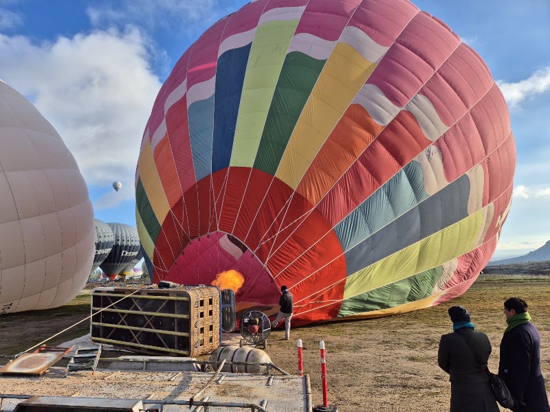 Cappadocia Voyager Balloons - Cappadocia Voyager Balloons, Cumhuriyet, Kapadokya Cd. No:84, 50100 Avanos/Nevşehir, Türkiye