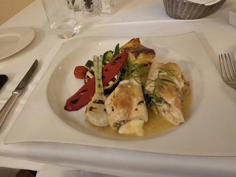Gallo - Gallo Hebrangova ul. 34, 10000, Zagreb, Croatia