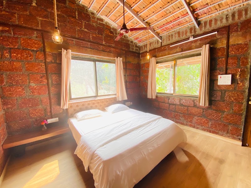SAVEDA FARM & COTTAGES - SAVEDA FARM & COTTAGES HISSA No 7 to 12 Vanjarwadi, Village, Karjat, Pulachiwadi, Maharashtra 410201, India