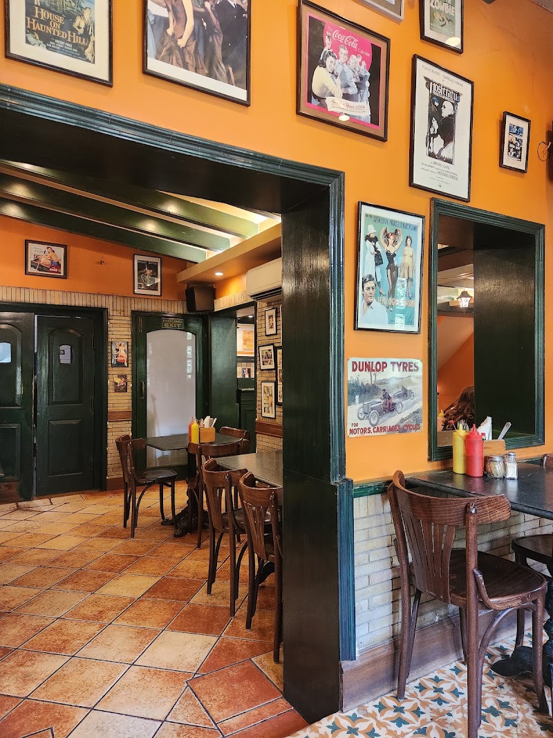 The Big Chill Cafe - The Big Chill Cafe 35, Khan Market, Rabindra Nagar, New Delhi, Delhi 110003, India