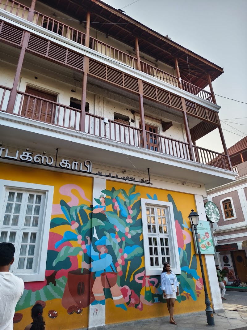 Colonie Française - French Colony - Colonie Française - French Colony WRHM+9FC, Romain Rolland St, White Town, Puducherry, 605001, India