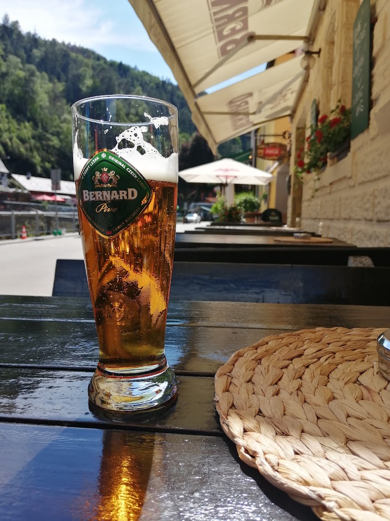 Lugano Inn - Lugano Inn, Hřensko 113, 407 17 Hřensko, Czechia