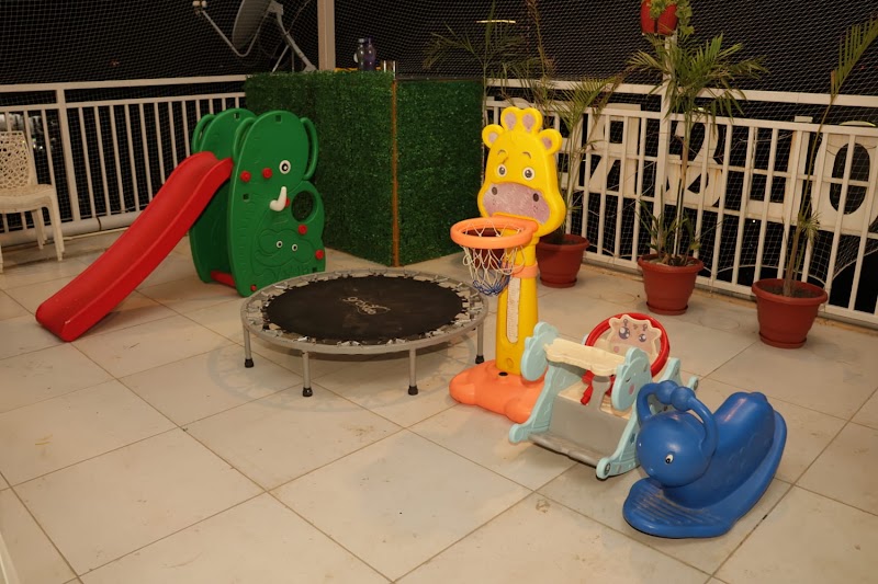 Vrajraj Restaurant & Pool - Pure Veg - Vrajraj Restaurant & Pool - Pure Veg 498, Chanakya Puri, Sector 4, Pooja Nagar, Hiran Magri, Chitrakoot, Udaipur, Rajasthan 313001, India